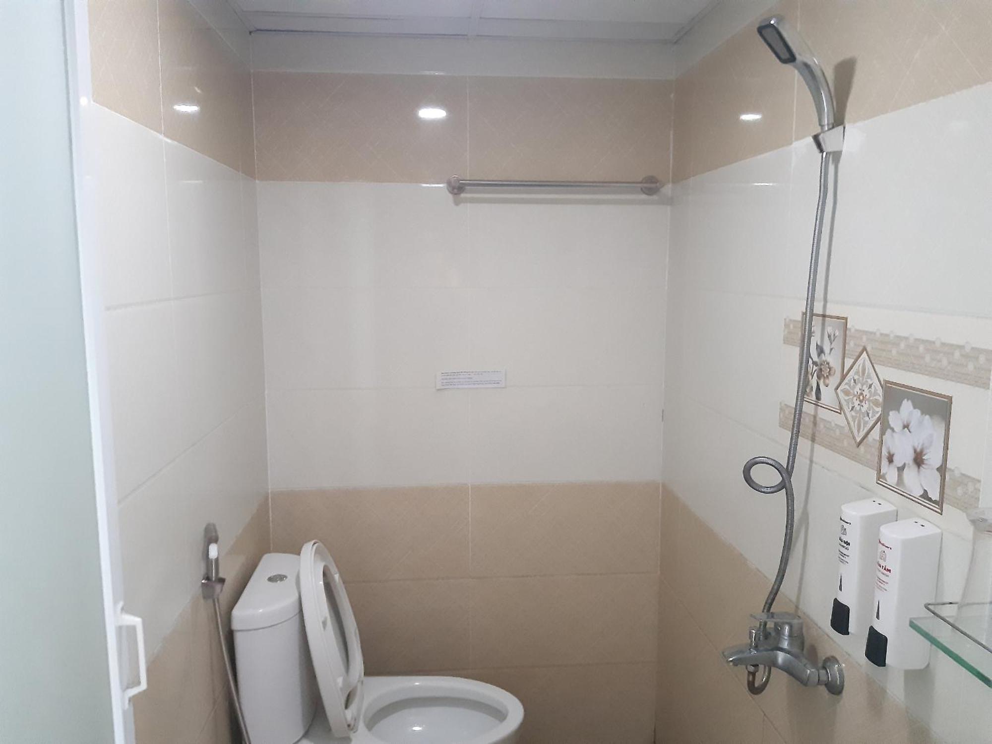 Capital O 1221 Thien An Khách sạn TP. Hồ Chí Minh