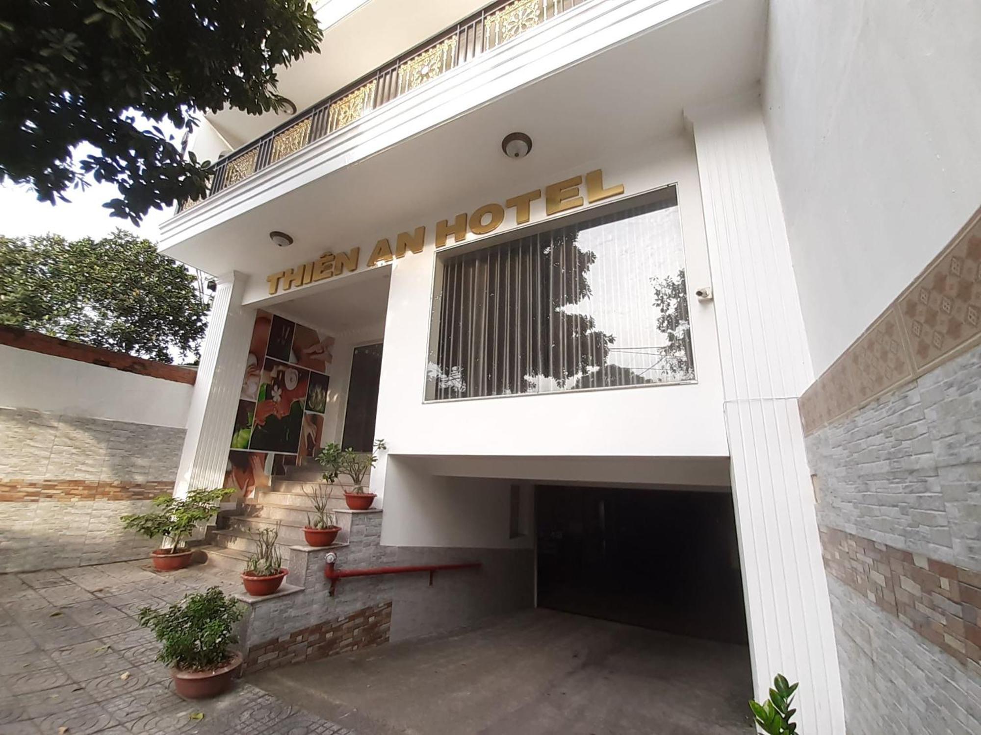 Capital O 1221 Thien An 2*