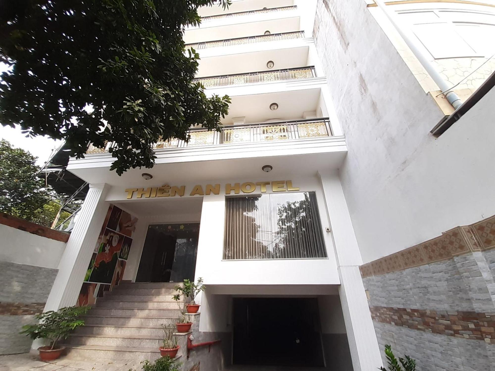 Capital O 1221 Thien An Khách sạn 2*